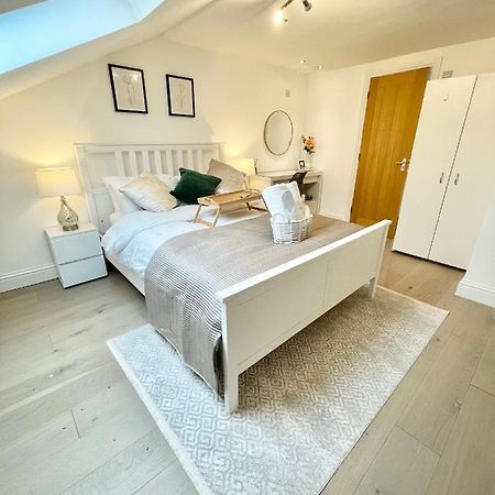Luxury En-Suite Double Bedroom Stratford E15 Londra Dış mekan fotoğraf