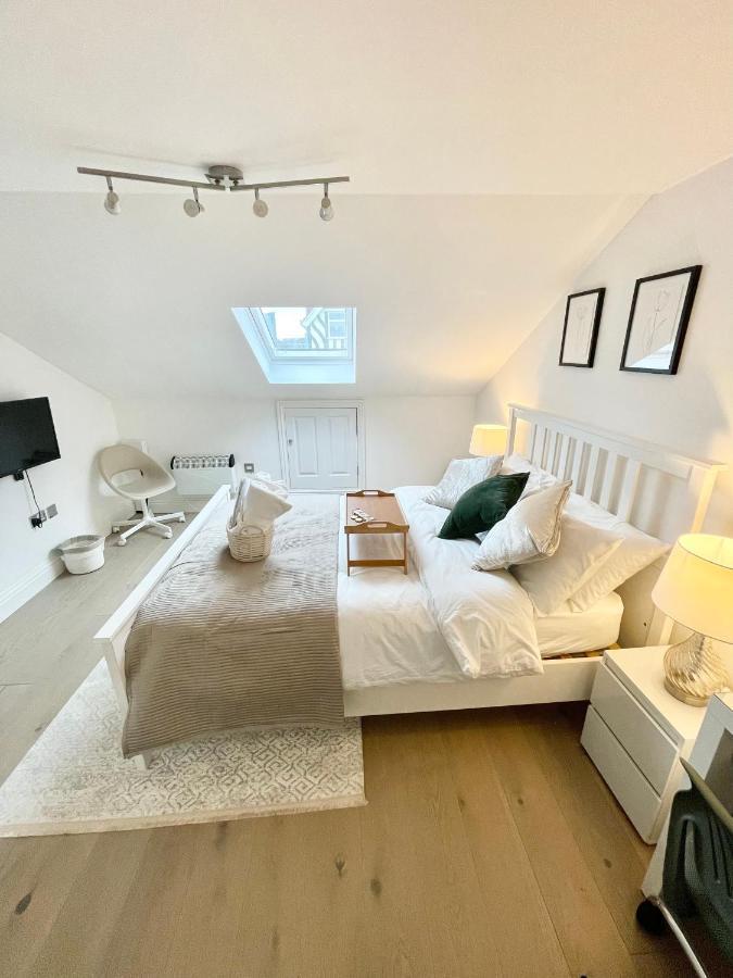 Luxury En-Suite Double Bedroom Stratford E15 Londra Dış mekan fotoğraf